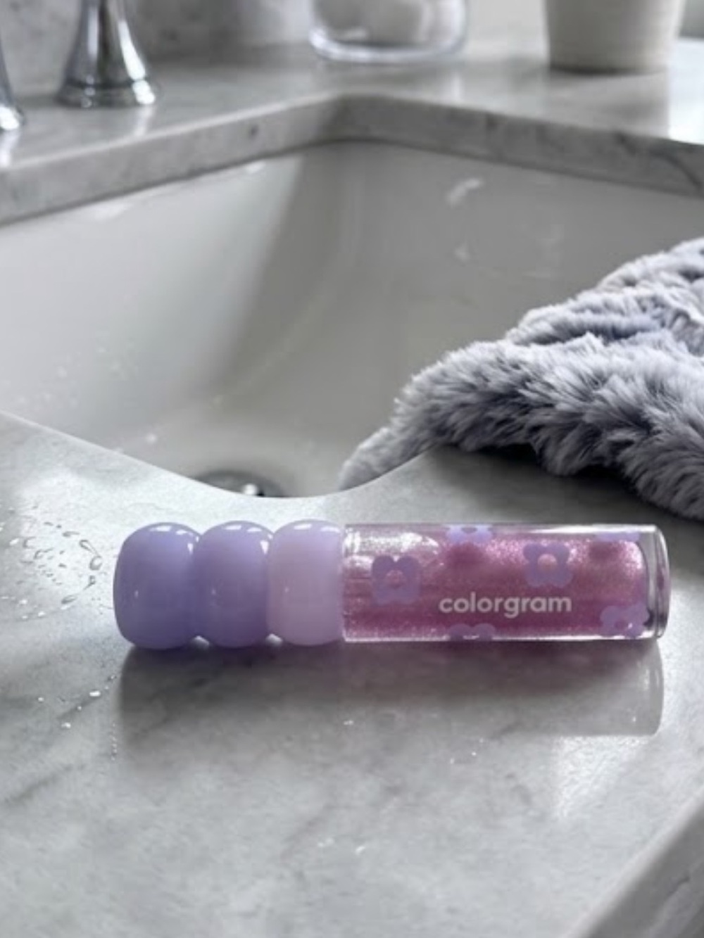 Colorgram Pink Shimmer Lip Gloss - color 1004 Pink Gloss